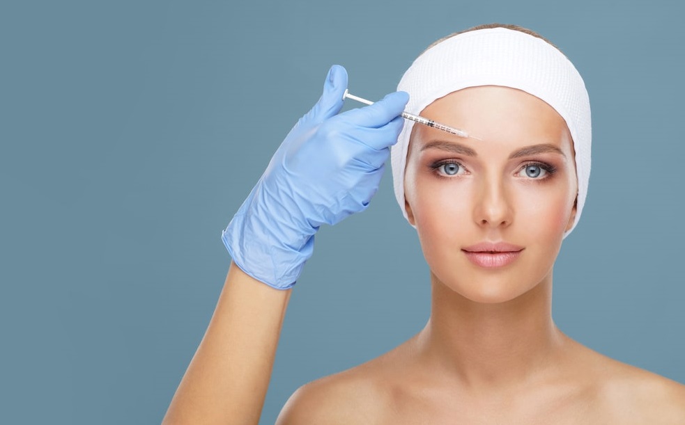 What Is The Difference Between Plastic Surgery and Cosmetic Surgery?